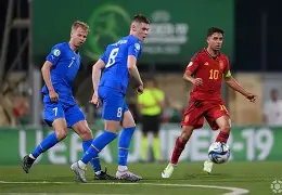 爱游戏体育-关于欧联倒计时，比利亚雷亚尔今晨复出首秀，细节引发关注，质疑声仍在，年轻球员得到机会的信息