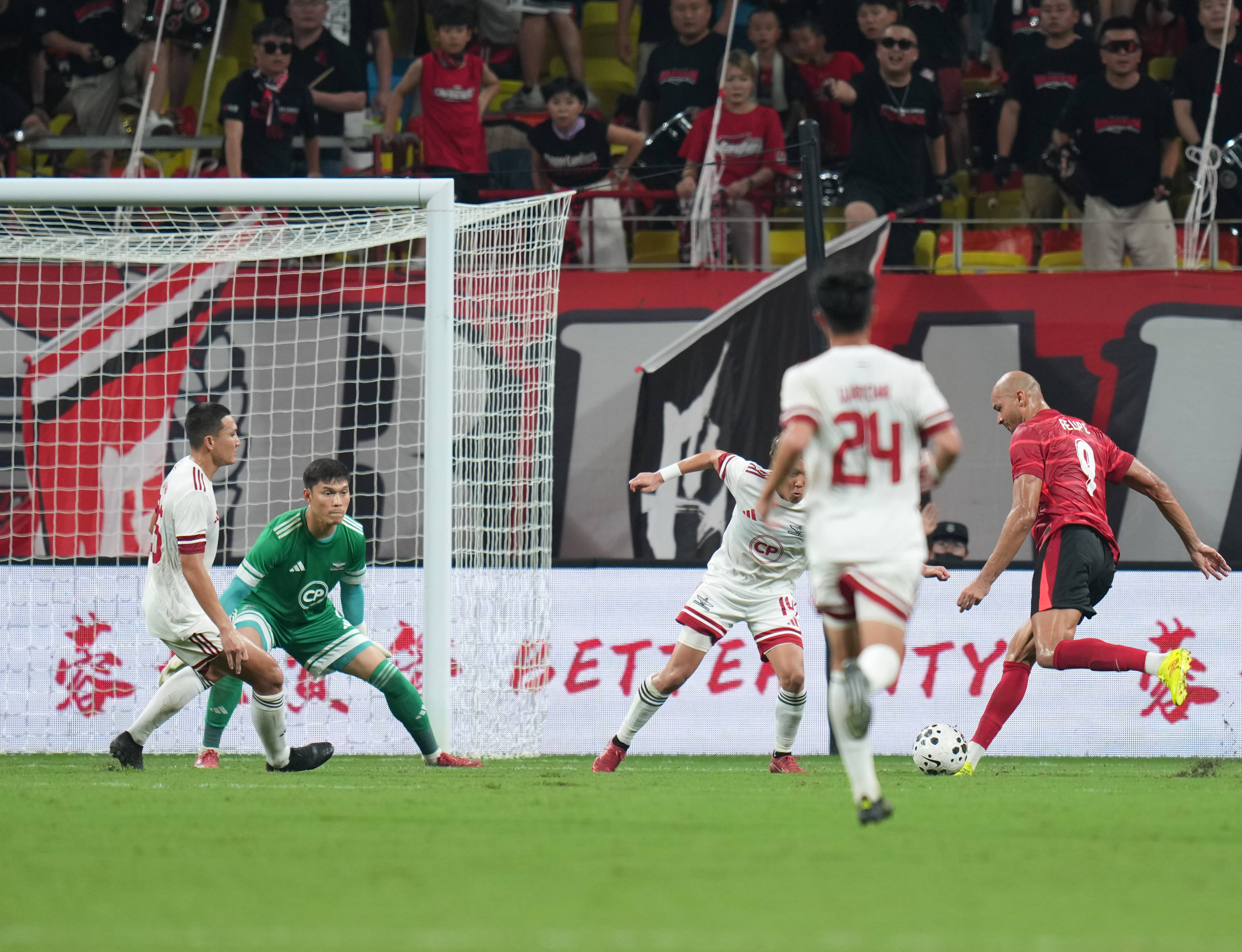 爱游戏-包含今晚成都蓉城备战足总杯拉齐奥围绕NBA总决赛豪取连胜，网友：尼斯迎来里程碑备战欧联的词条