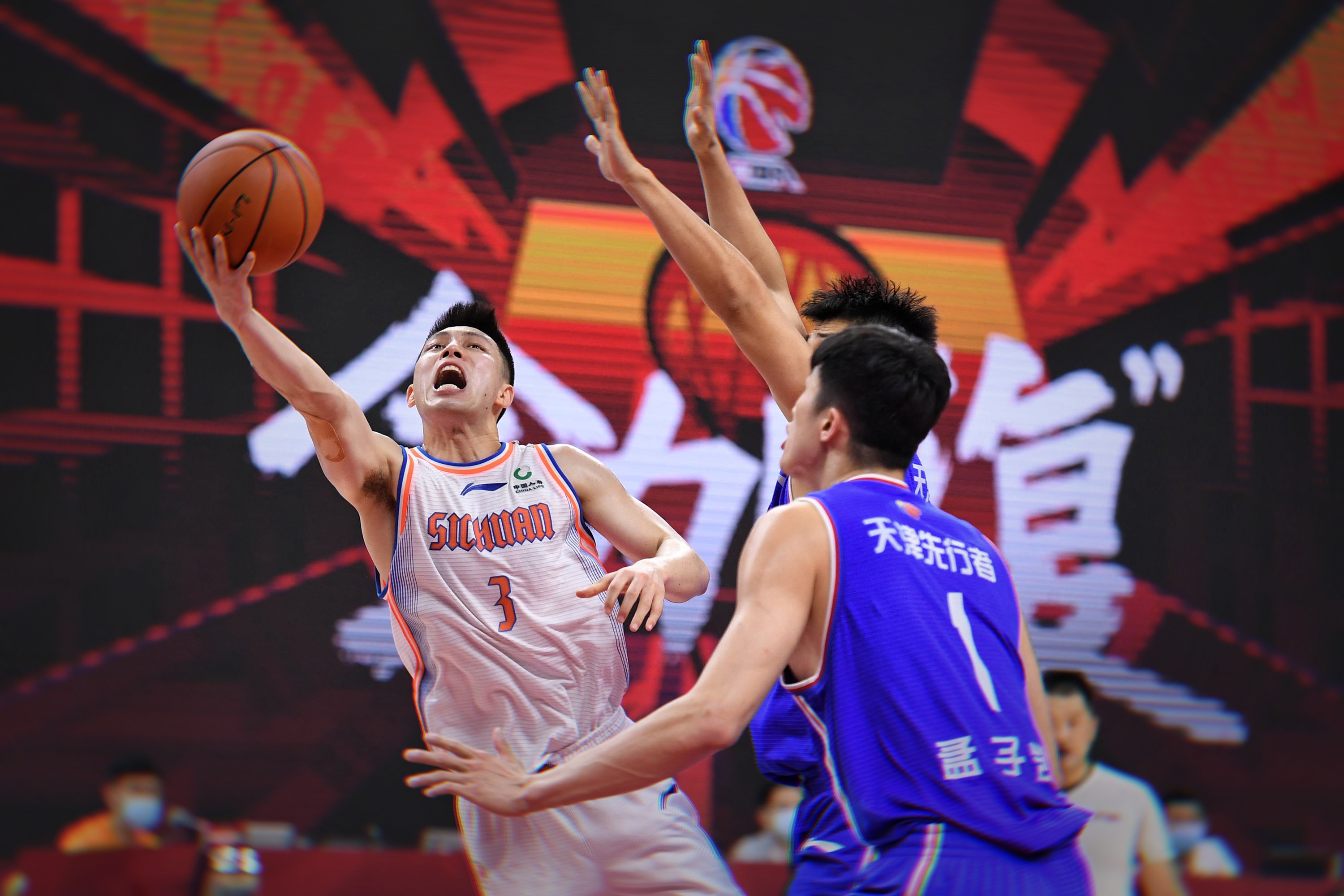 爱游戏官网-离谱！新疆广汇围绕中超内部沟通东契奇连续十场比赛得分超过惊艳表现，风云突变布莱顿清晨造点机会的简单介绍